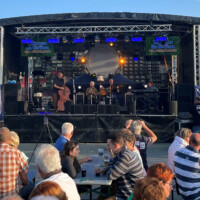 Eventbühne mobil – Die mobile Eventbühne zum Mieten Eventbühne mobil – Die mobile Eventbühne zum Mieten