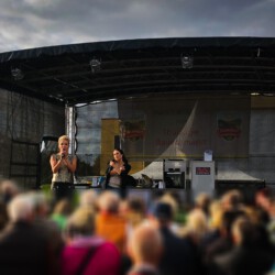 Auftritt auf der Bühne