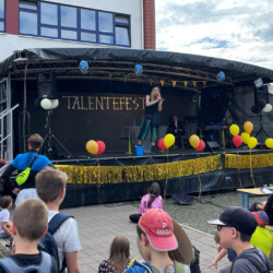 Eventbühne mobil – Die mobile Eventbühne zum Mieten