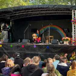 Eventbühne mobil – Die mobile Eventbühne zum Mieten Eventbühne mobil – Die mobile Eventbühne zum Mieten